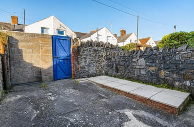 Dogfield Street, Cathays, Cardiff - Image 2